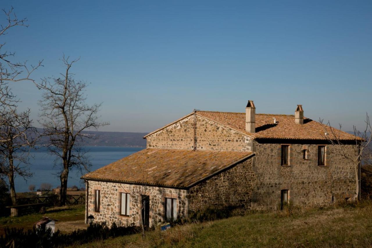Meridiano 12 Bolsena Bagian luar foto